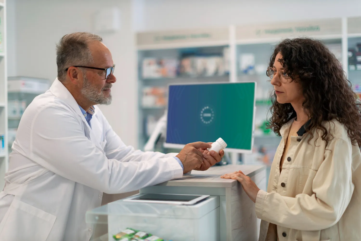 Jacksonville pharmacy providing pharmacy consultancy services to support medication adherence, patient education, and optimized prescription therapy outcomes